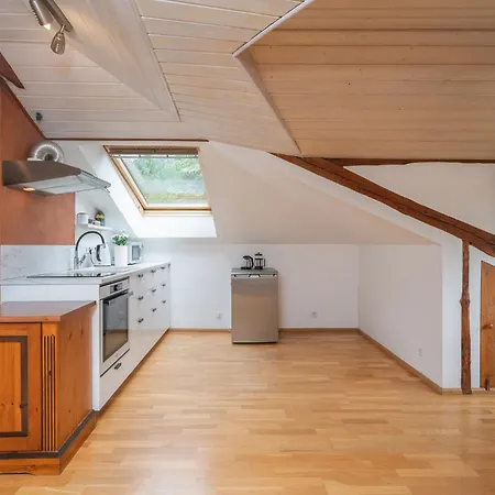 Apartman Kolm Venda Apartemendid